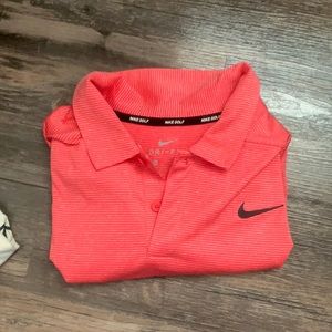 EUC Nike golf shirt / polo